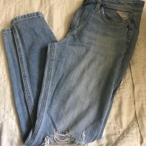 Light blue Joe’s jean